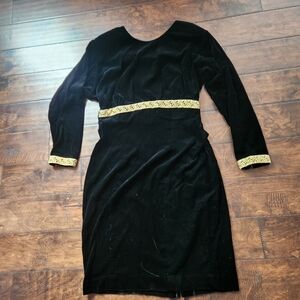 Datiani VINTAGE Black Long Sleeve Velvet Dress with‎ Gold Accents SZ 12
